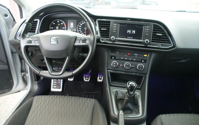 Seat Leon cena 38500 przebieg: 190000, rok produkcji 2015 z Poznań małe 529